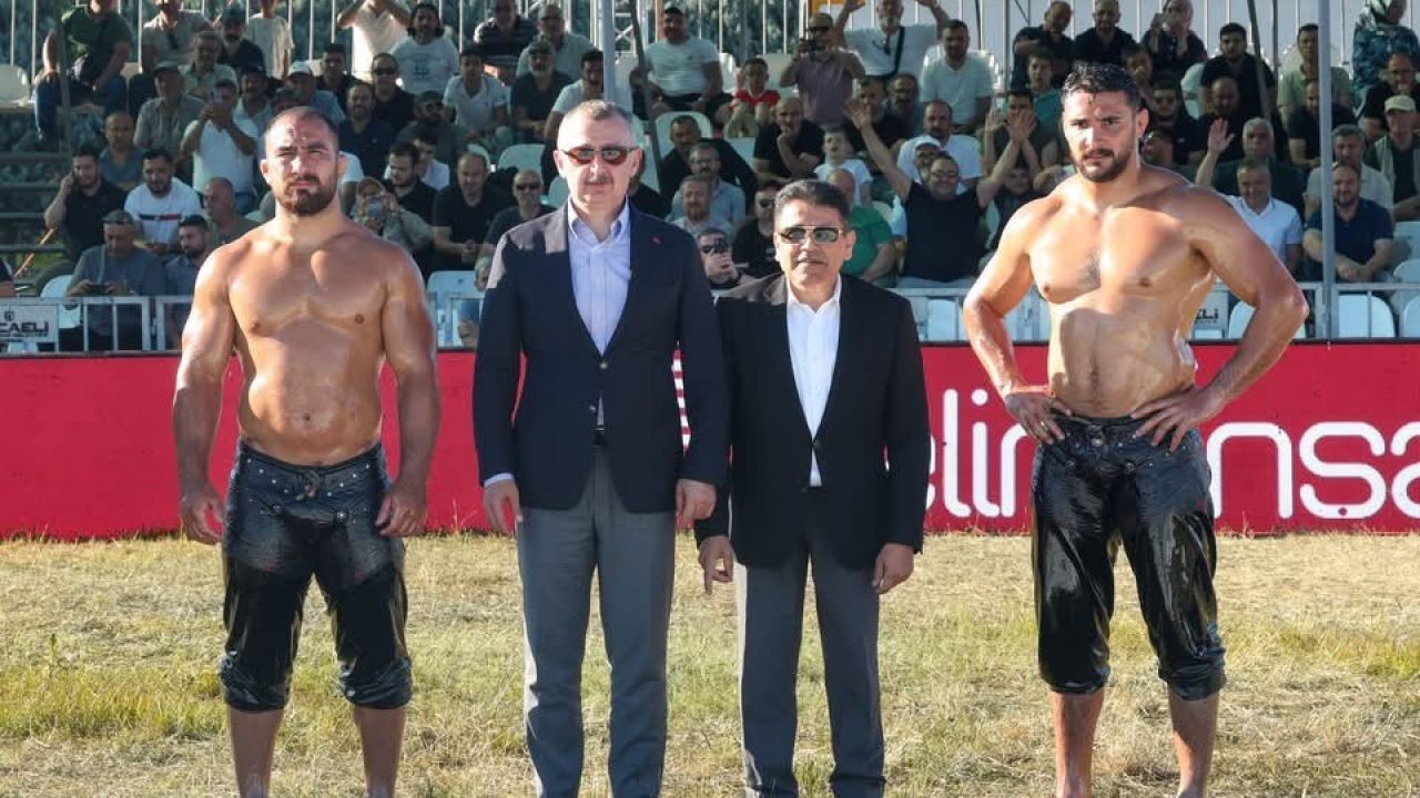 18. Sekapark Altınkemer Yağlı Güreşleri’nde başpehlivan Feyzullah Aktürk oldu