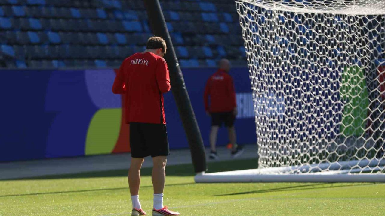 A Milli Futbol Takımı, ABD maçı hazırlıklarını tamamladı