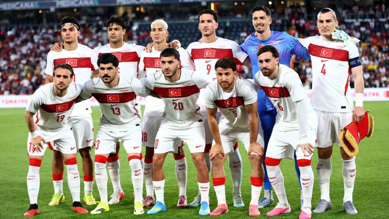 A Milli Futbol Takımı’nda 9 değişiklik