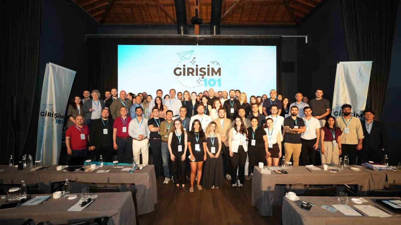 A101, Girişim 101 ile teknoloji odaklı girişimlerle bir araya geldi