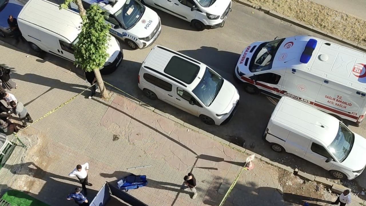 Adıyaman’da 5. kattan atlayan yaşlı adam hayatını kaybetti
