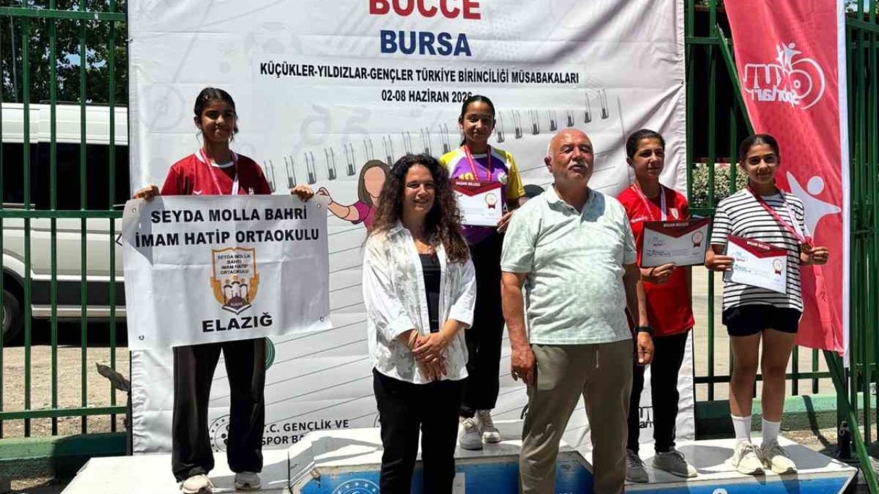 Afyonkarahisarlı sporculardan Bocce Türkiye Finalleri’nde 7 madalya