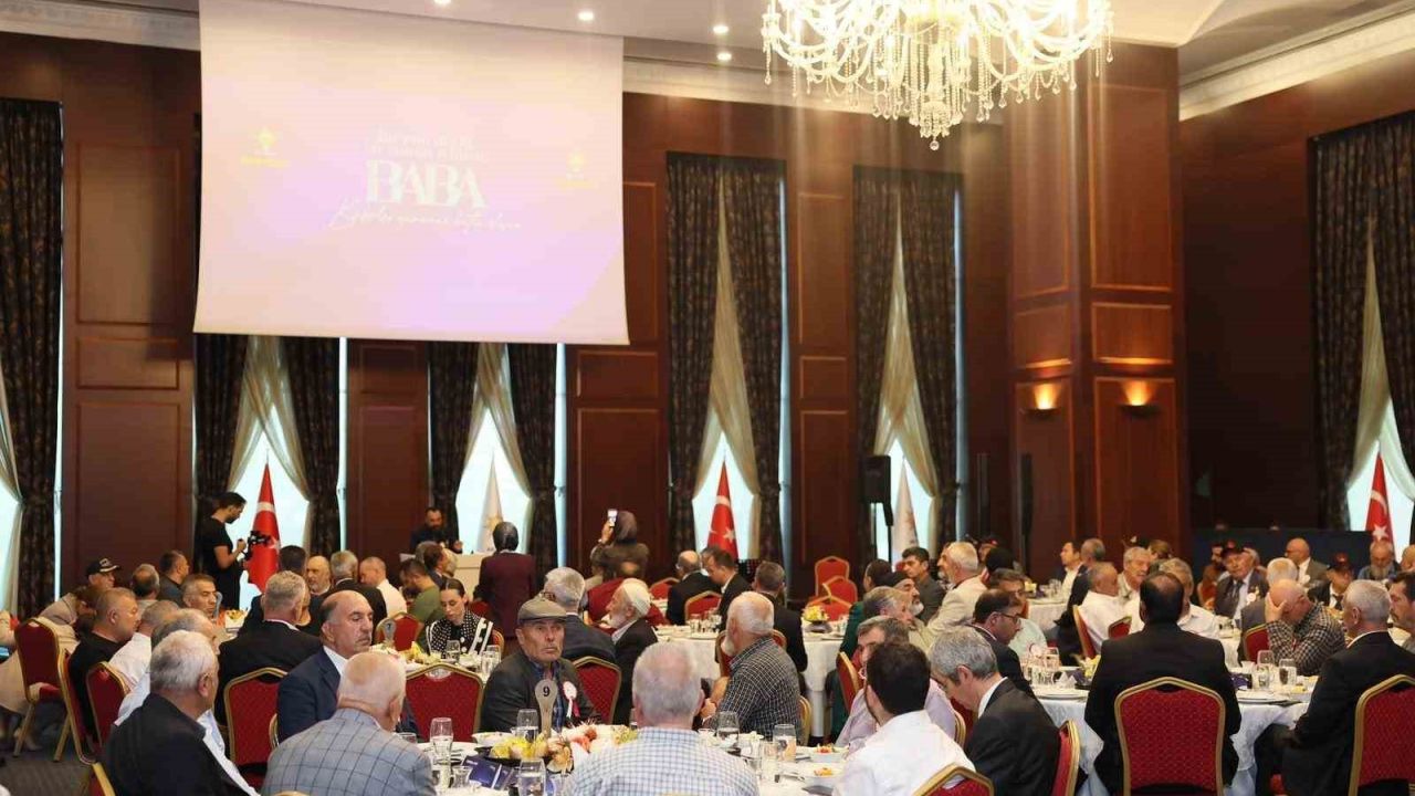AK Parti Kadın Kolları’ndan anlamlı Babalar Günü programı: Şehit babaları ve gaziler ağırlandı
