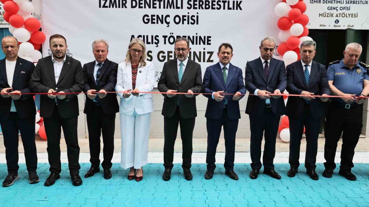 AK Parti Milletvekili Kasapoğlu: "Şiddetle en büyük mücadele araçlarından biri spor"