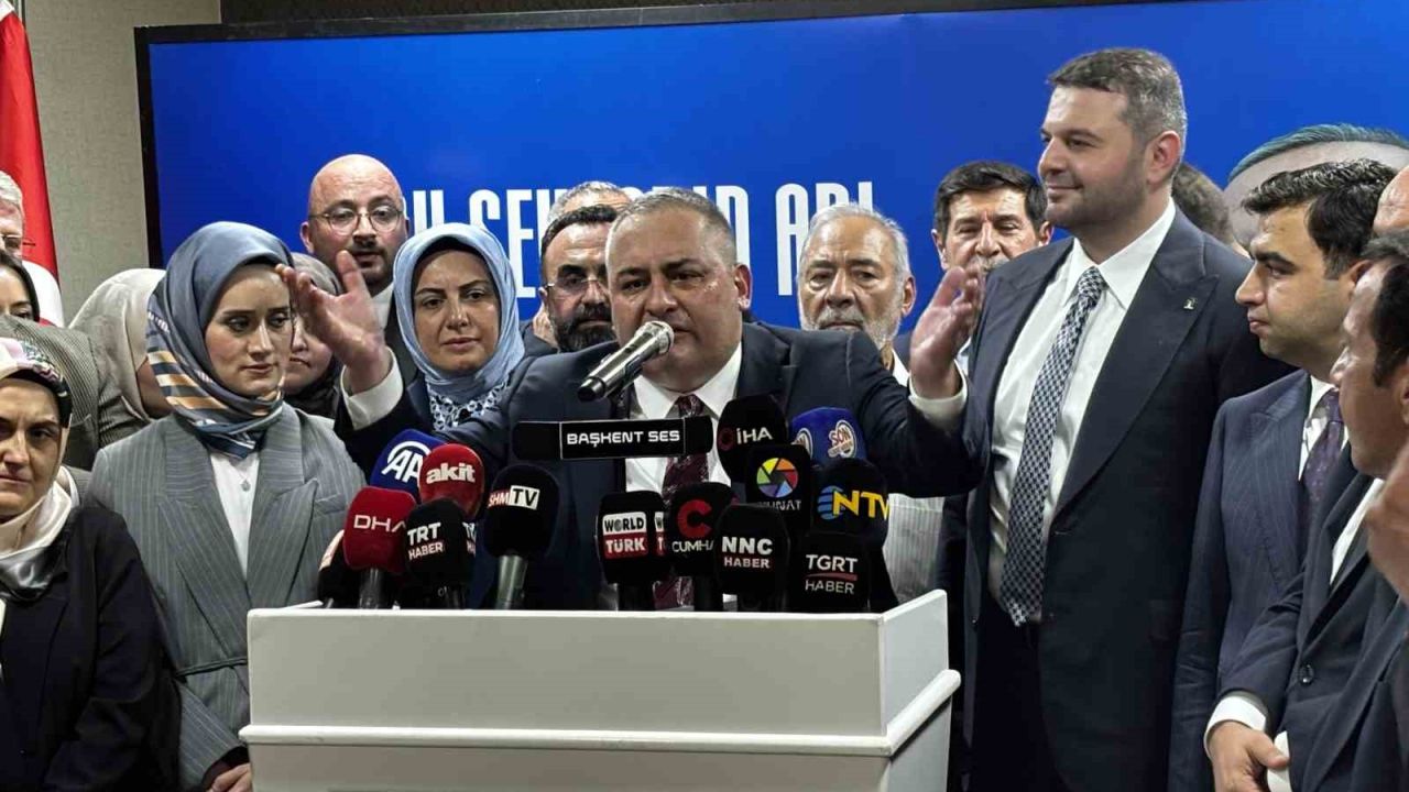 AK Parti’ye geçen Keçiören Belediye Başkanı Özarslan: "Nasıl geçmişte kapılarımız sonuna kadar herkese açıksa bundan sonra da açık olacak"