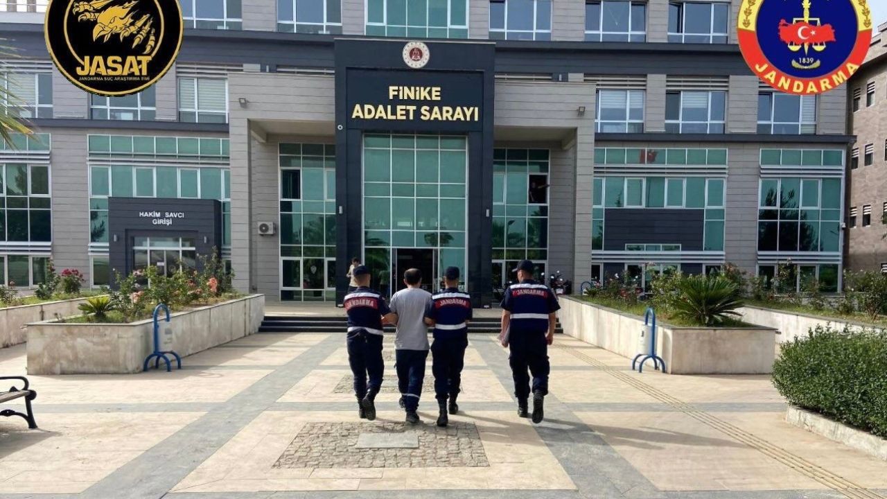 Antalya’da hakkında 21 yılı aşkın hapis cezası bulunan hükümlü yakalandı