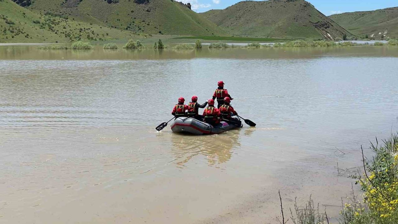 Aras Nehri’nde kaybolan genç çoban için seferberlik: 4’üncü günde de iz yok