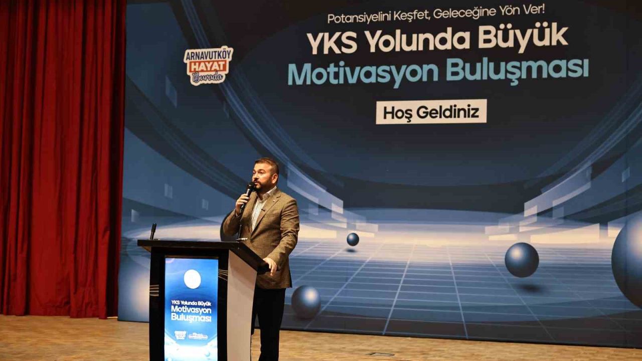 Arnavutköy’de YKS’ye hazırlanan gençlere motivasyon desteği