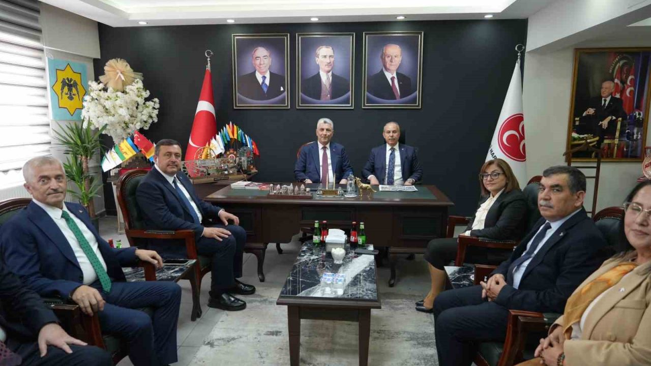 Bakan Bolat’tan MHP Gaziantep İl Başkanı Kılıç’a hayırlı olsun ziyareti