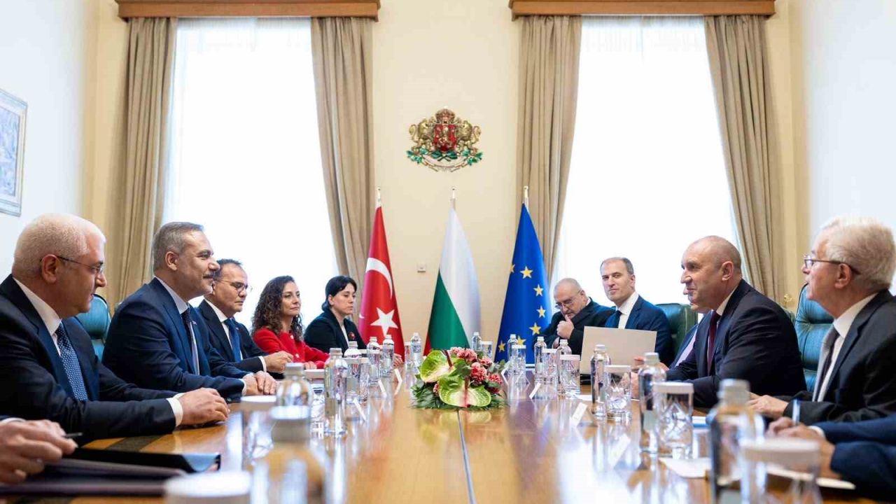 Bakan Fidan, Bulgaristan Başbakanı Radev tarafından kabul edildi