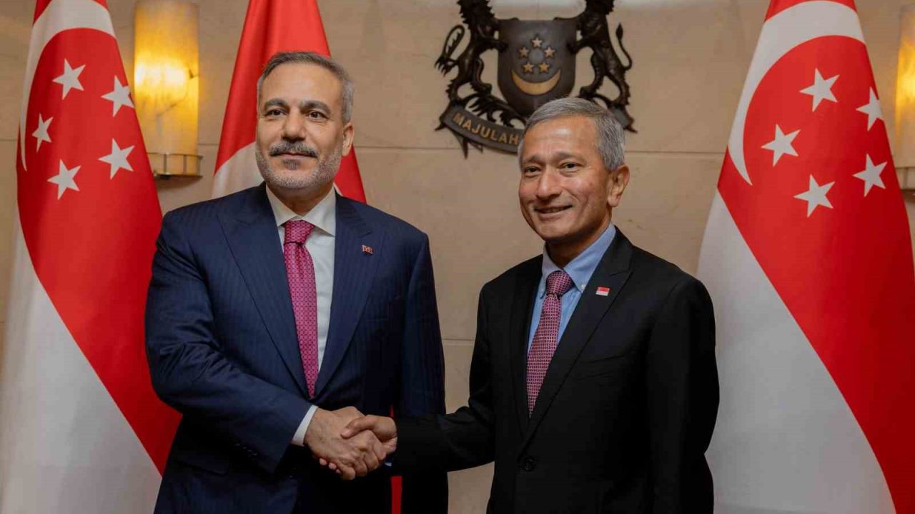 Bakan Fidan, Singapur Başbakanı Wong ve mevkidaşı Balakrishnan ile görüştü