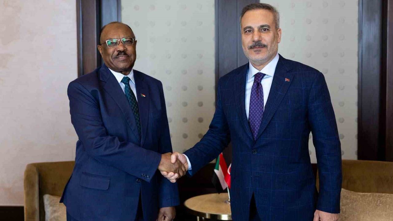 Bakan Fidan, Sudanlı mevkidaşı Salem ile görüştü