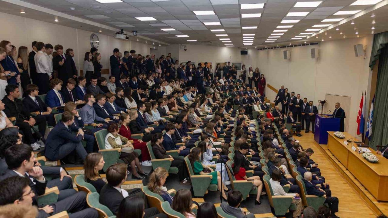 Bakan Fidan’a Moskova Devlet Uluslararası İlişkiler Enstitüsü’nden fahri doktora ünvanı