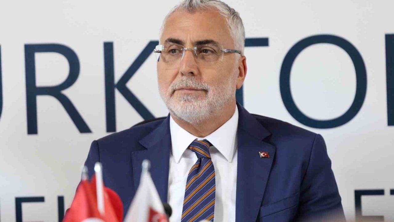 Bakan Işıkhan, İsviçre’de Türk STK Temsilcileri ile buluştu