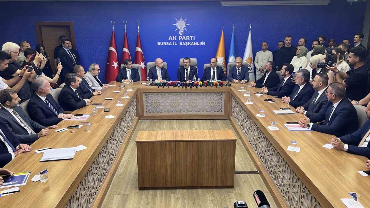 Bakan Tekin: "2002 yılından bugüne, Bursa’da öğretmen ve derslik sayısı 2,5 kat arttı"