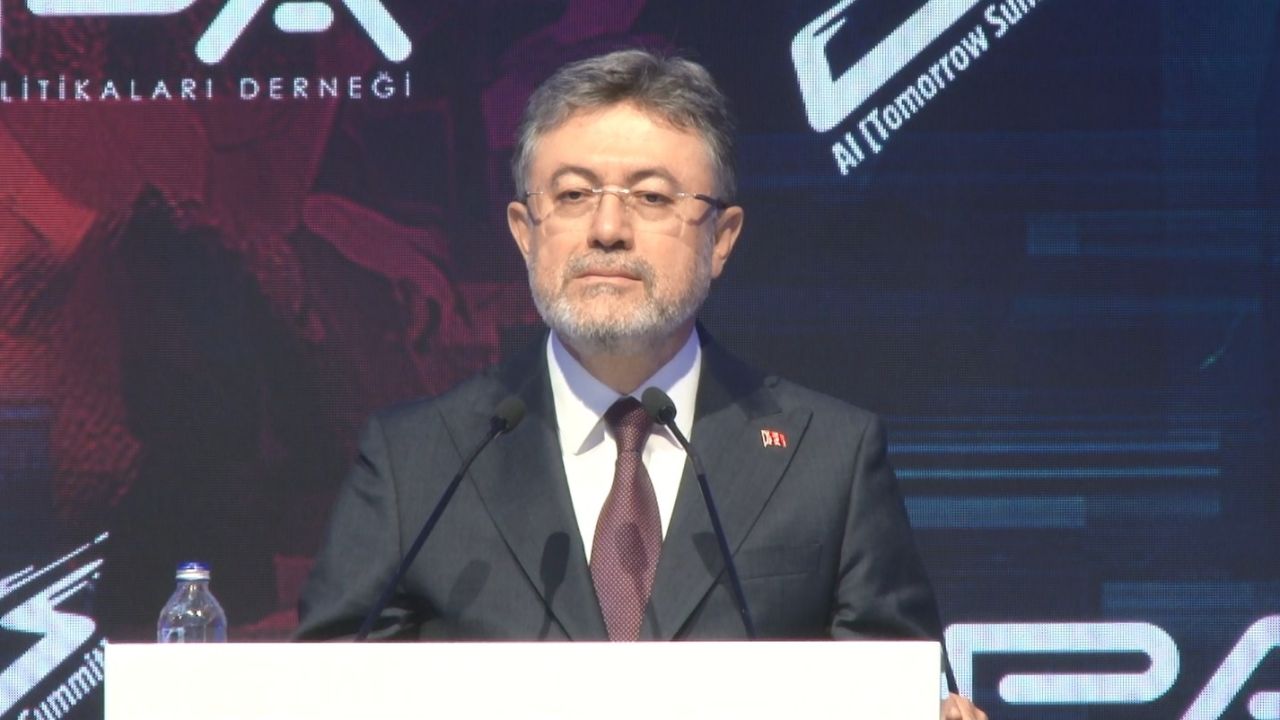 Bakan Yumaklı: "Tarım ve Orman Sektöründe Yapay Zeka Destekli Dijital Dönüşüm Strateji Belgesi ve Eylem Planımızı hazırladık"