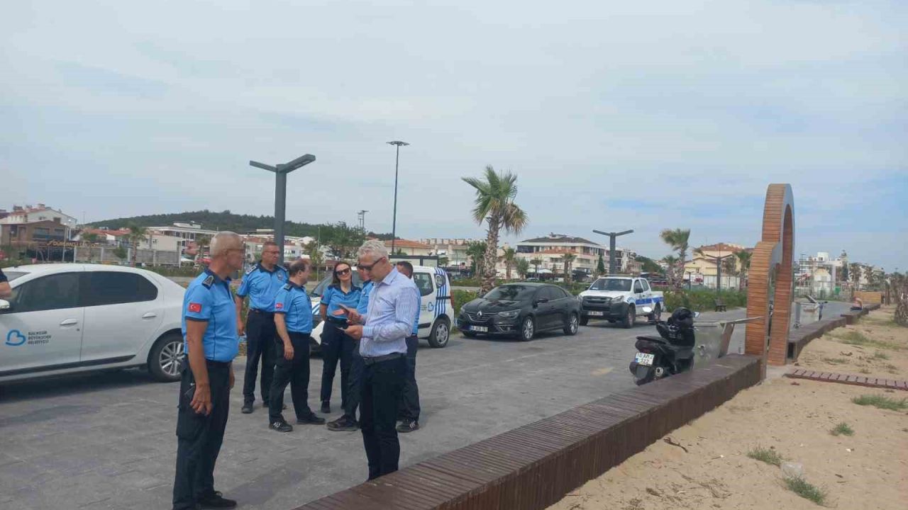 Balıkesir Büyükşehir Belediyesi’nden Sarımsaklı Plajı’nda sıkı denetim