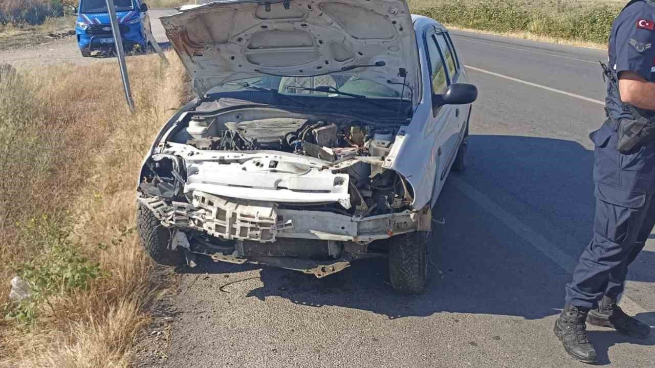 Balıkesir’de çift taraflı trafik kazası; 1 ağır 7 kişi yaralı