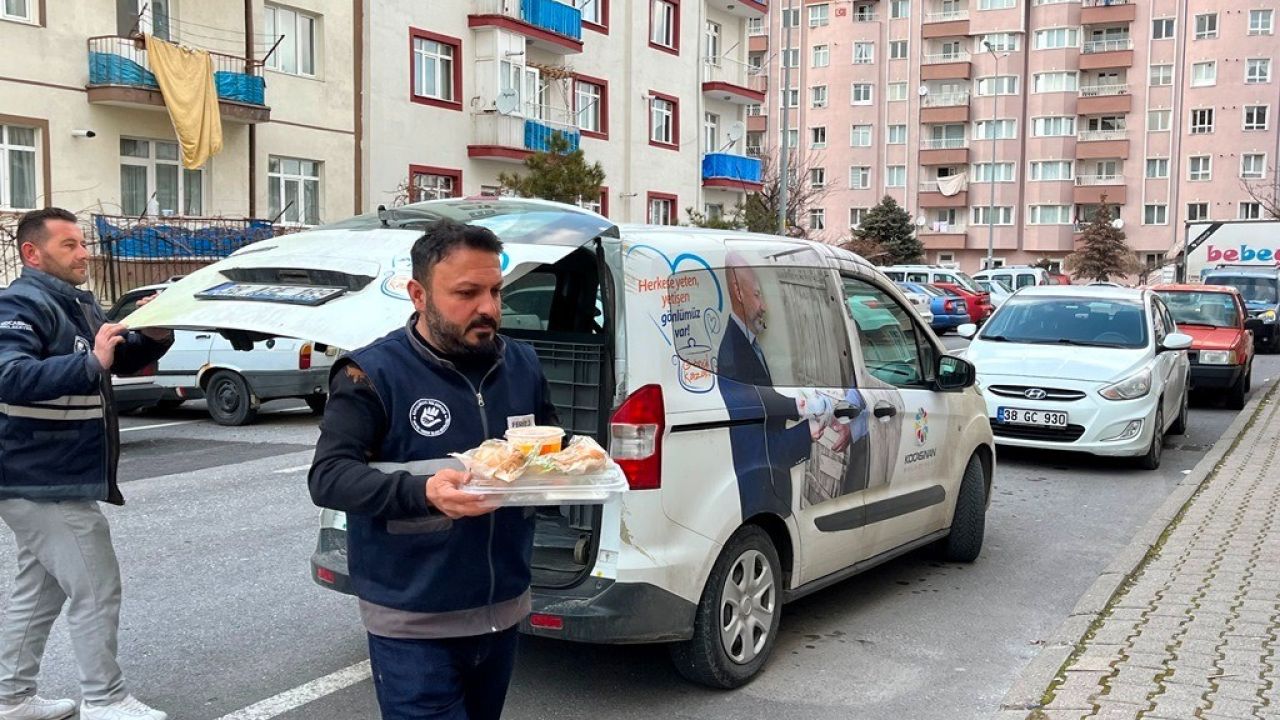 Başkan Çolakbayrakdar: "Büyüklerimizin hayır dualar, en kıymetli gücümüz"