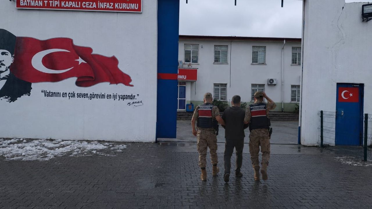 Batman’da jandarmadan uyuşturucu operasyonu: 2 kişi tutuklandı