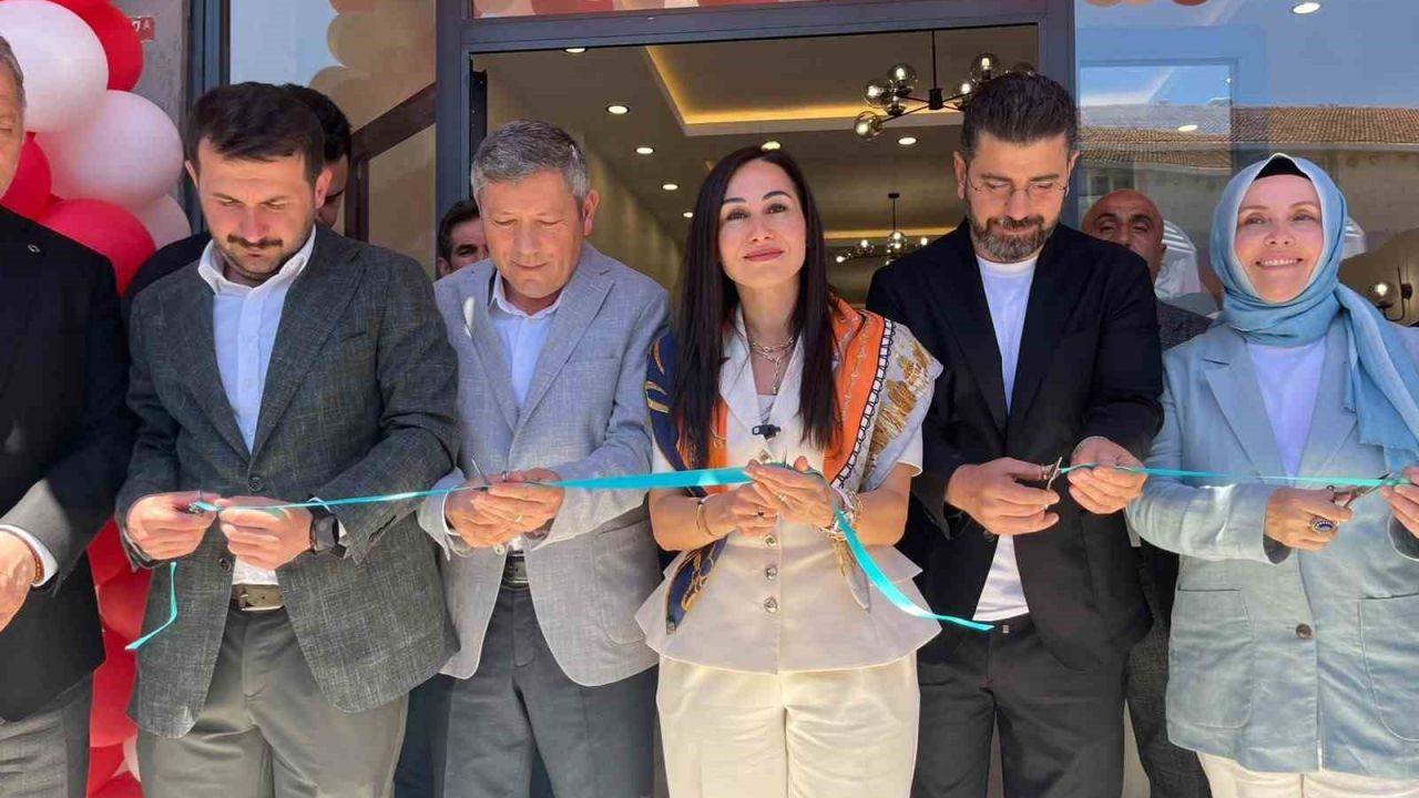 Beykoz Lokantaları’nın 3’üncü şubesi Yenimahalle’de hizmete açıldı