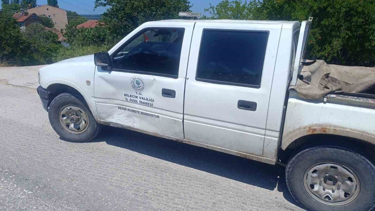 Bilecik’te motosiklet kamyonete çarptı: 1 yaralı