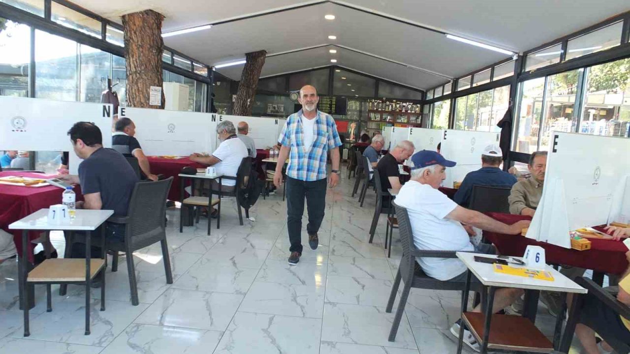 Burhaniye Kuzey Ege’de Briç sporunun merkezi oldu