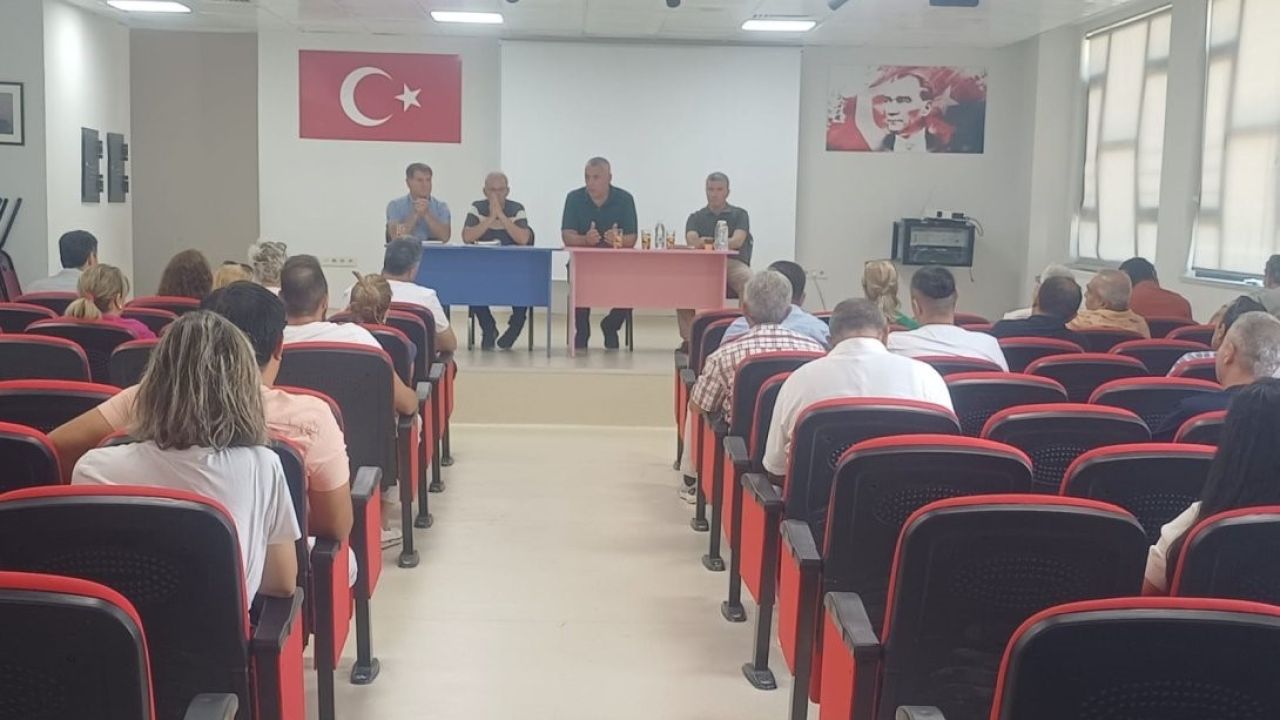 Burhaniye’de İlçe Eğitim Kurulu Müdürleri Kurulu Toplantısı yapıldı
