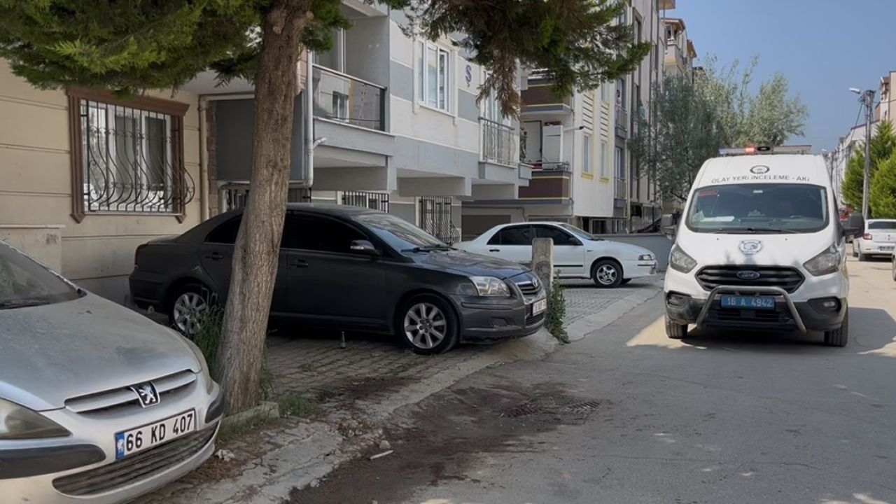 Bursa’da iki kardeş arasında bıçaklı kavga: 2 yaralı