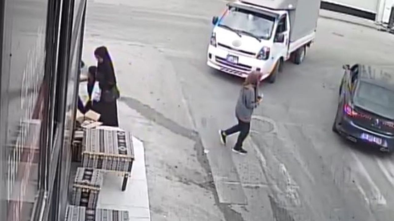 Bursa’da korku dolu anlar kamerada