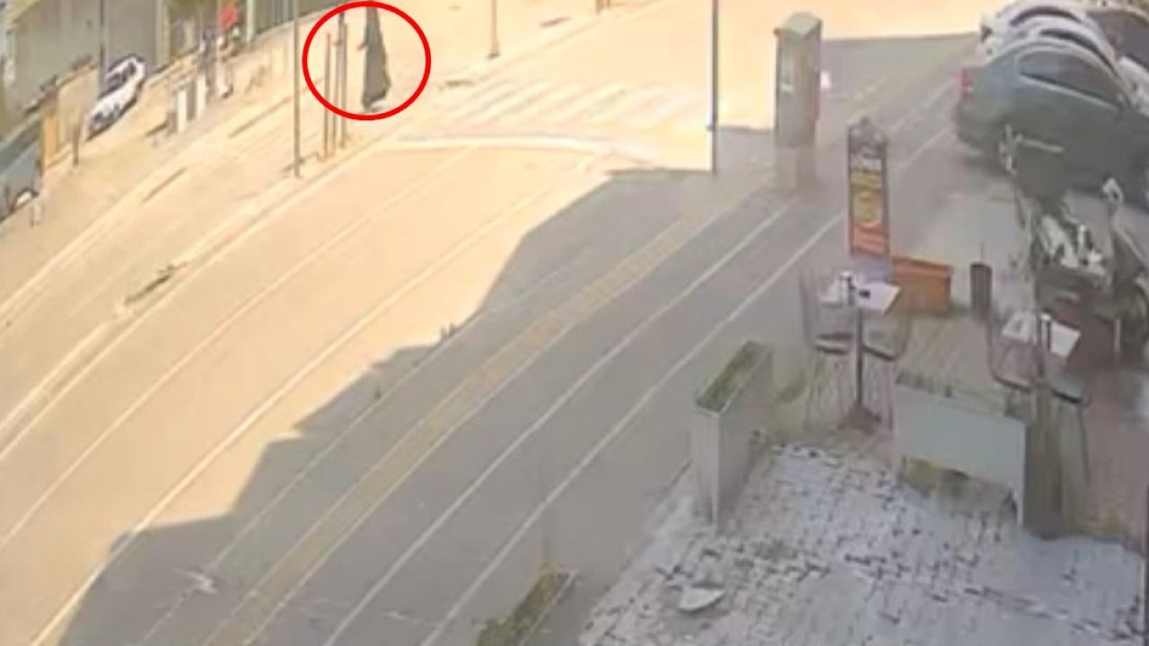 Bursa’da yaya geçidinde dehşet anları