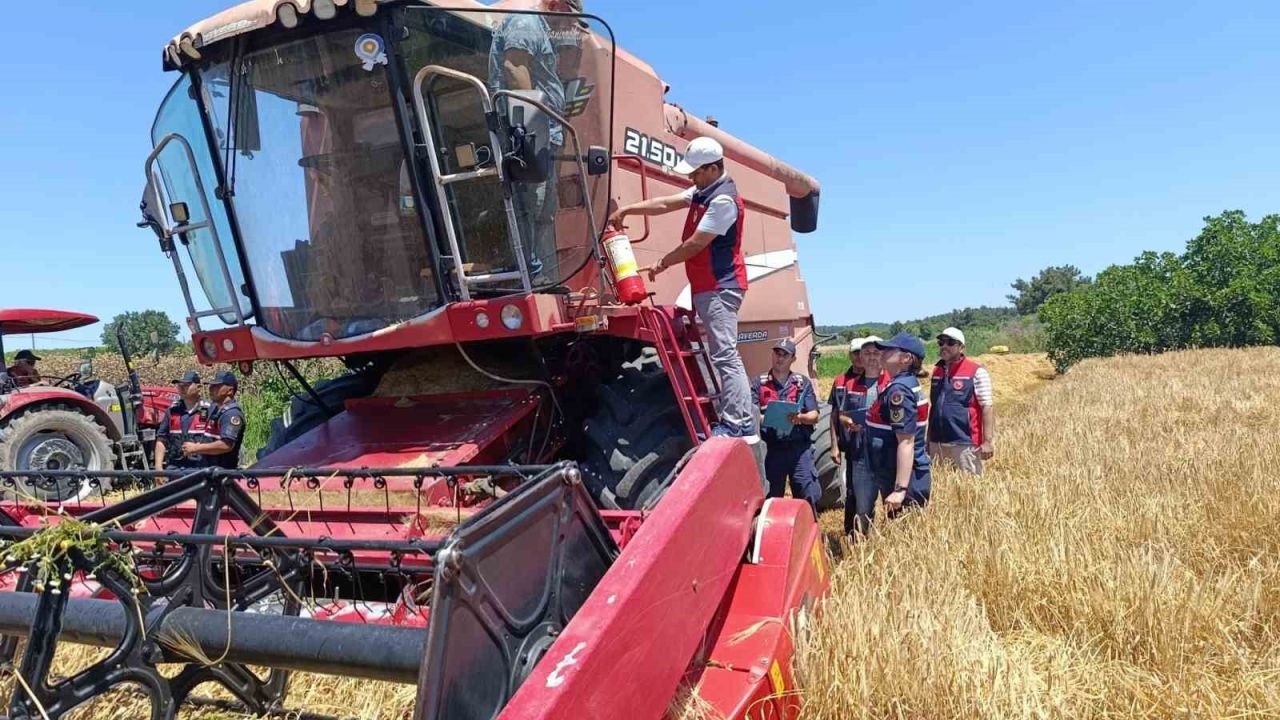Çanakkale’de orman yangınlarına karşı biçerdöver denetimi yapıldı