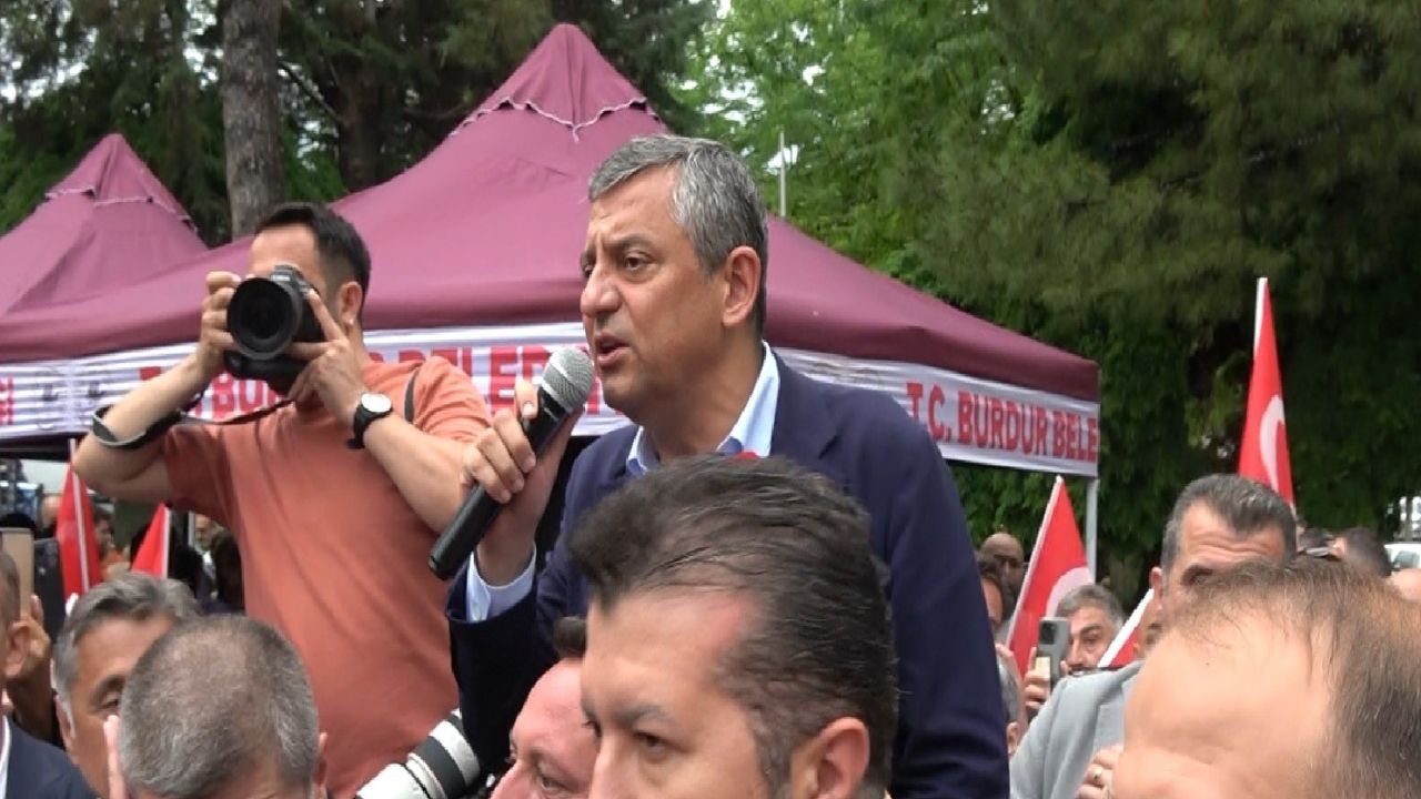 CHP Grup Başkanı Özgür Özel Burdur’da
