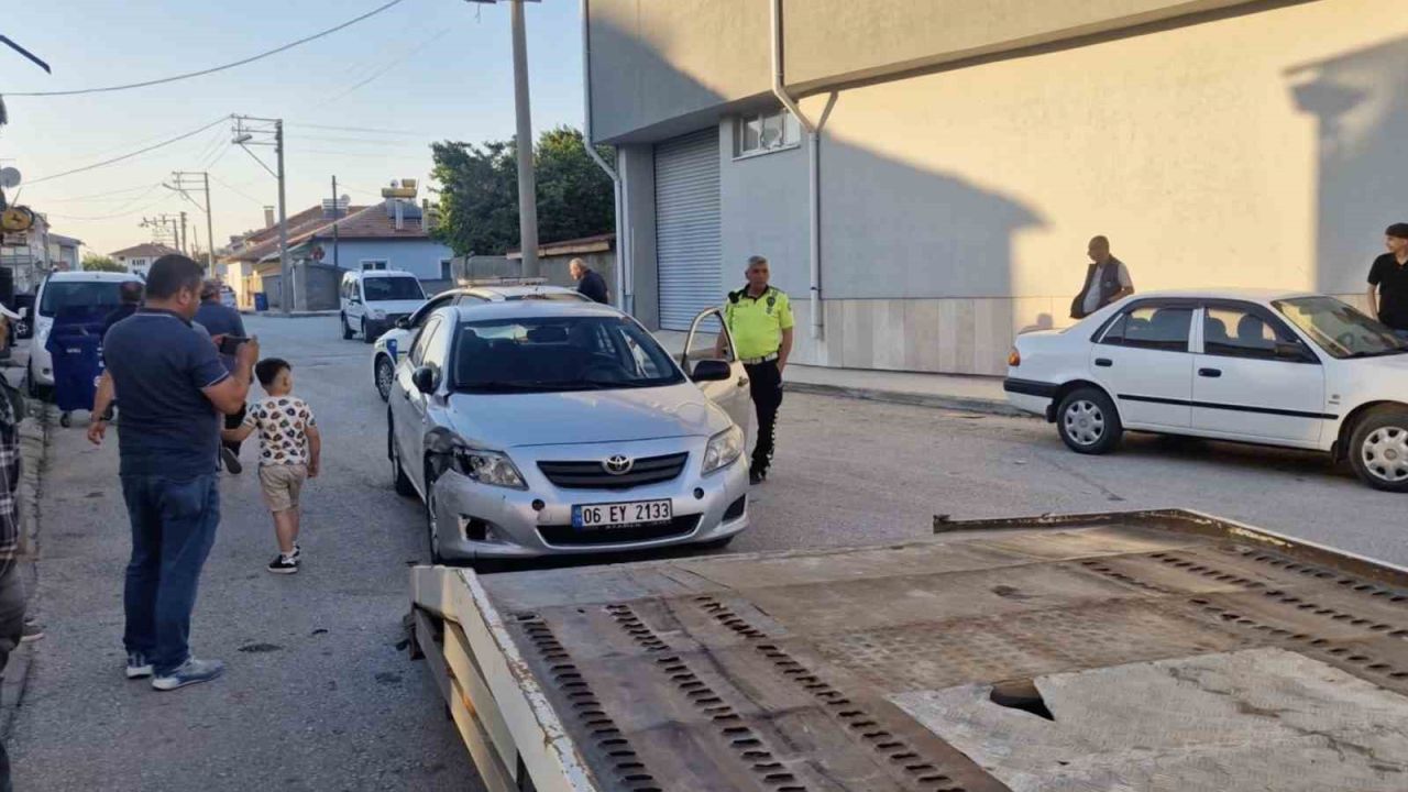 Çorum’da alkollü sürücü park halindeki 4 araca çarptı: 175 bin lira ceza yedi
