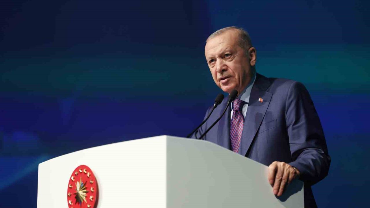 Cumhurbaşkanı Erdoğan: "Sıfır Atık Hareketi ve hayata geçirdiğimiz projeler ile ekonomimize 365 milyar lira katkı sağladık"