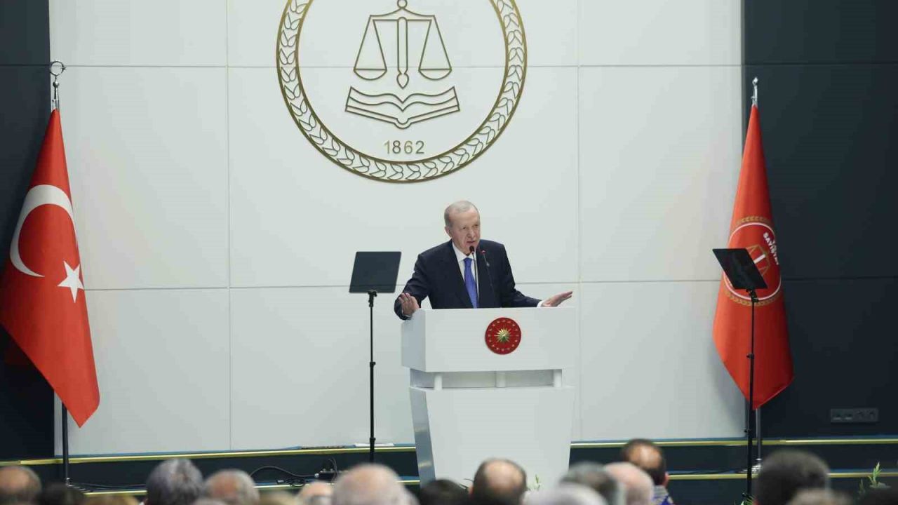 Cumhurbaşkanı Erdoğan: "Yerel yönetimler merkezli skandallar asla mazur görülemez"