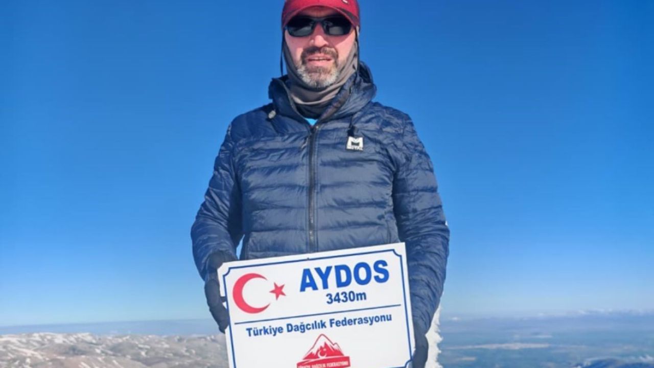 Dağcılar Aydos Dağı zirvesinde buluştu
