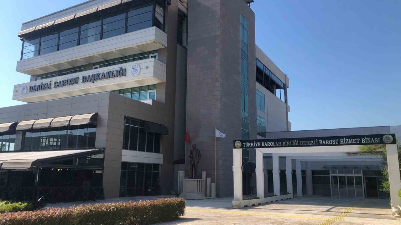Denizli’de gözaltına alınan avukatlar serbest bırakıldı