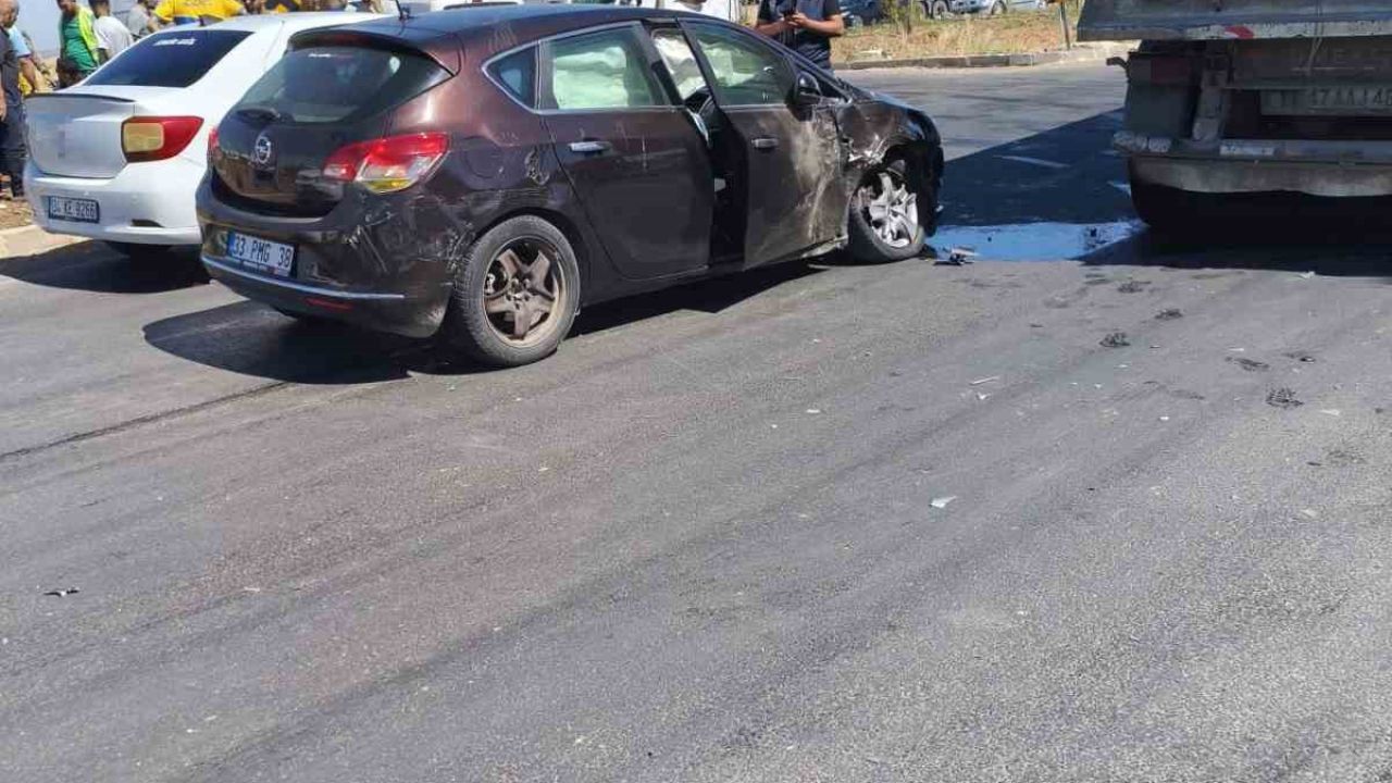 Diyarbakır’da trafik kazası: 3 yaralı