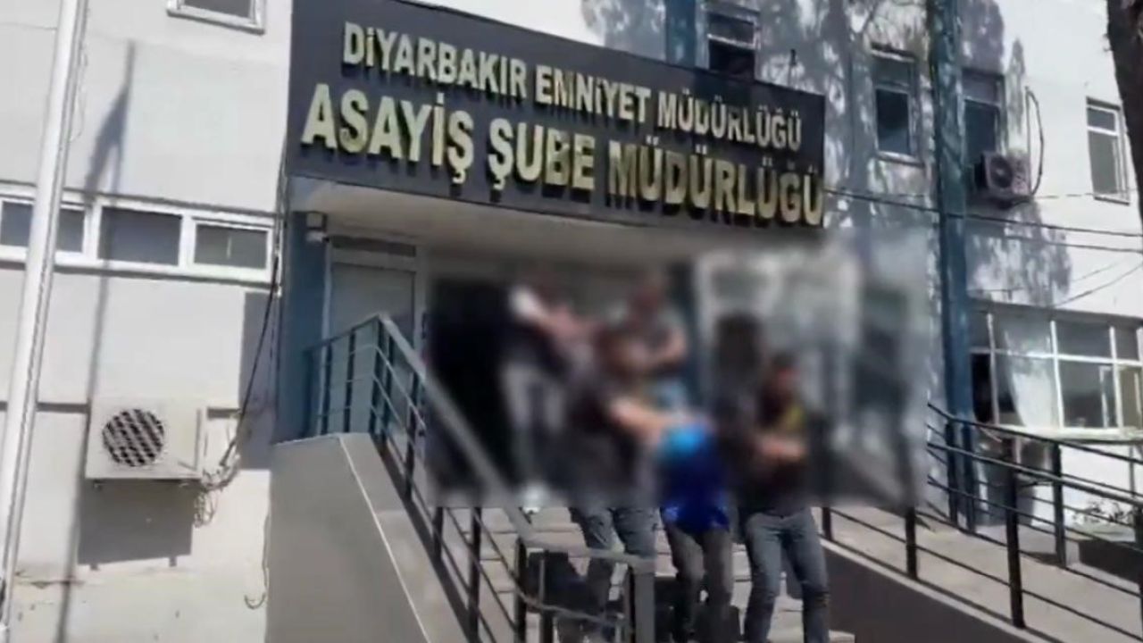 Diyarbakır’da Yapı Kredi Bankası şubesine silahlı saldırıyla ilgili 2 tutuklama