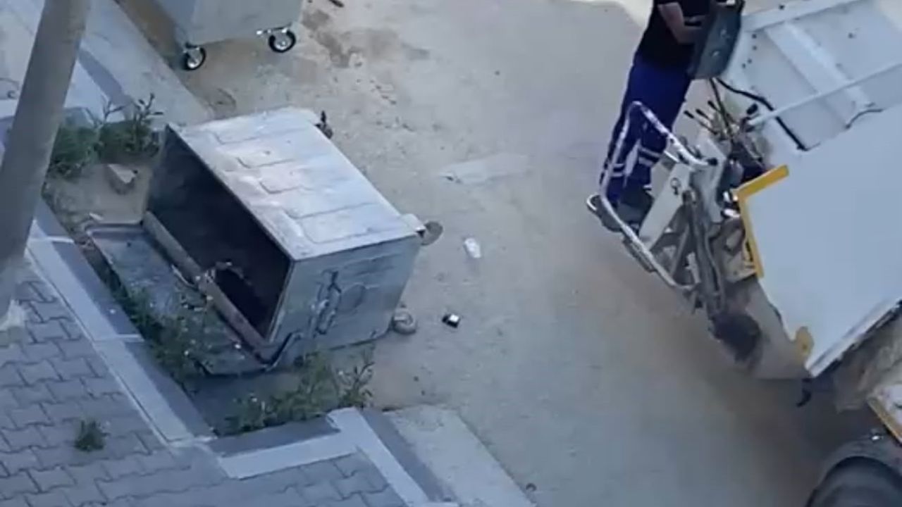 Edirne’de devrilen çöp konteyneri günlerdir kaldırılmadı
