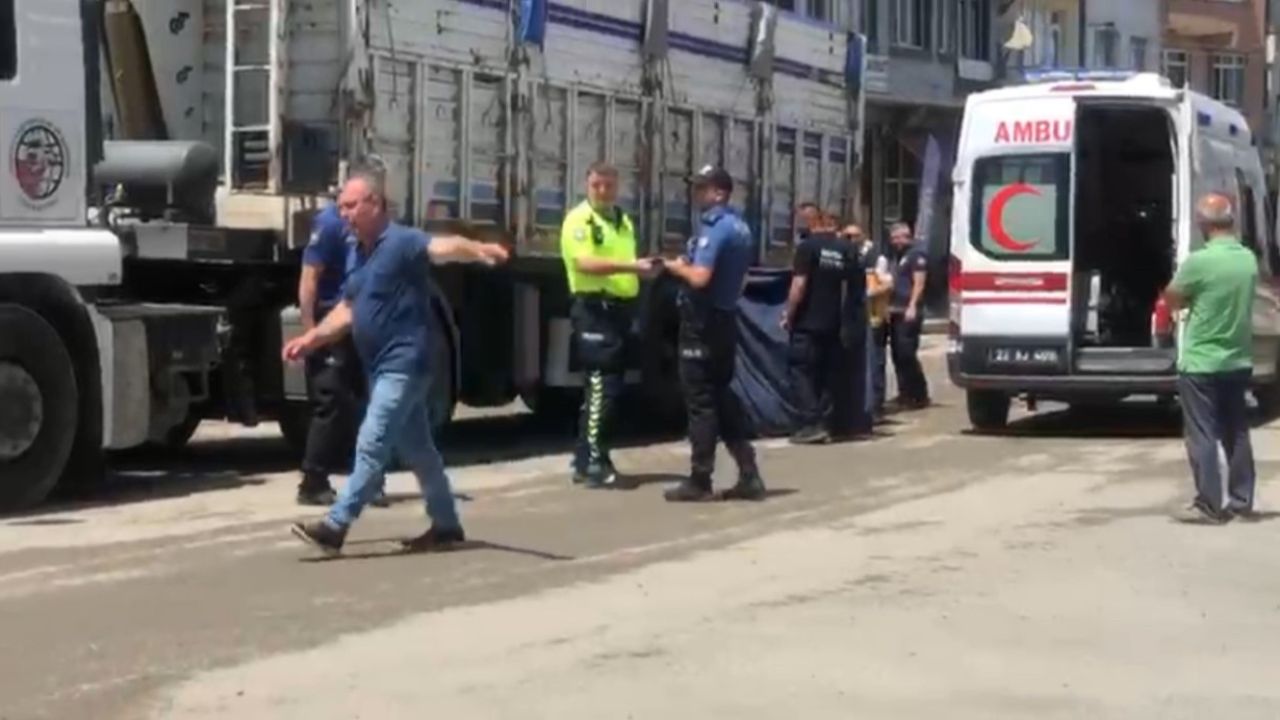 Edirne’de kamyonun çarptığı yaya hayatını kaybetti