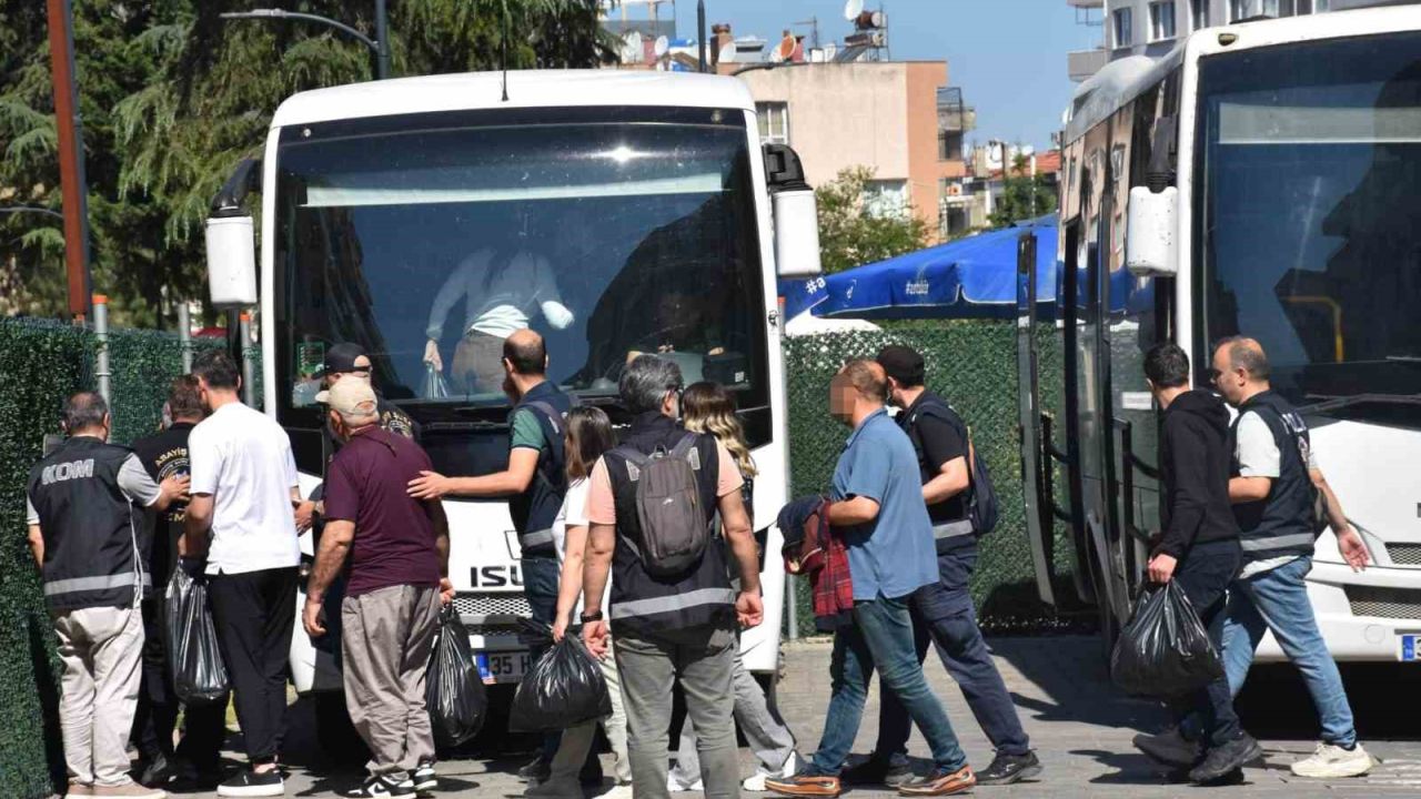 Ege Üniversitesi’ndeki yolsuzluk operasyonunda, eski dekan ve başhekim dahil 27 tutuklama