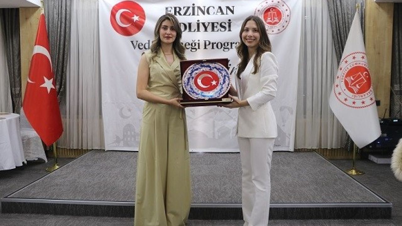 Erzincan’da tayini çıkan hâkim ve savcılar için veda yemeği düzenlendi