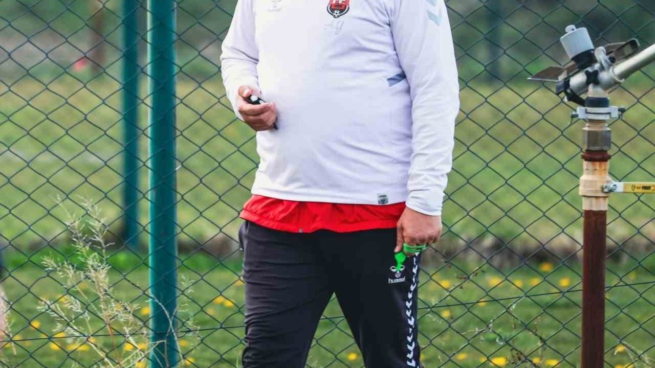 Erzincanspor’da Ahmet Yıldırım ile yollar ayrıldı