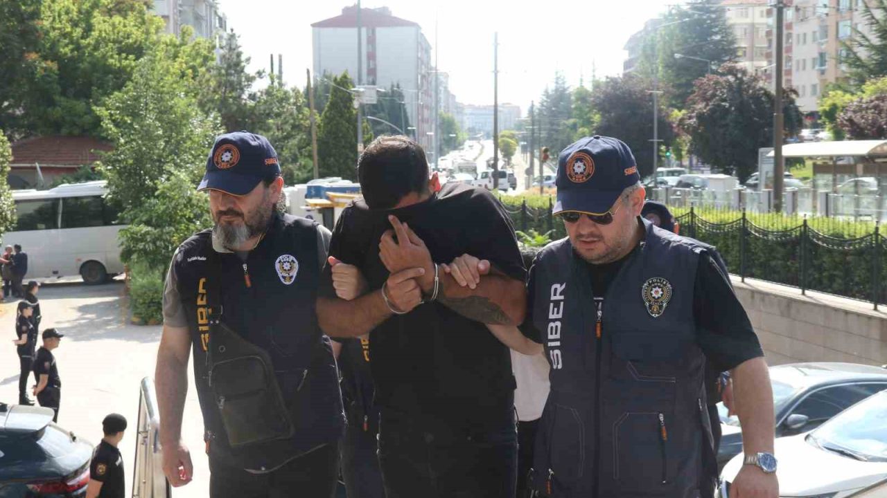 Eskişehir merkezli 2,3 milyar liralık bahis operasyonu