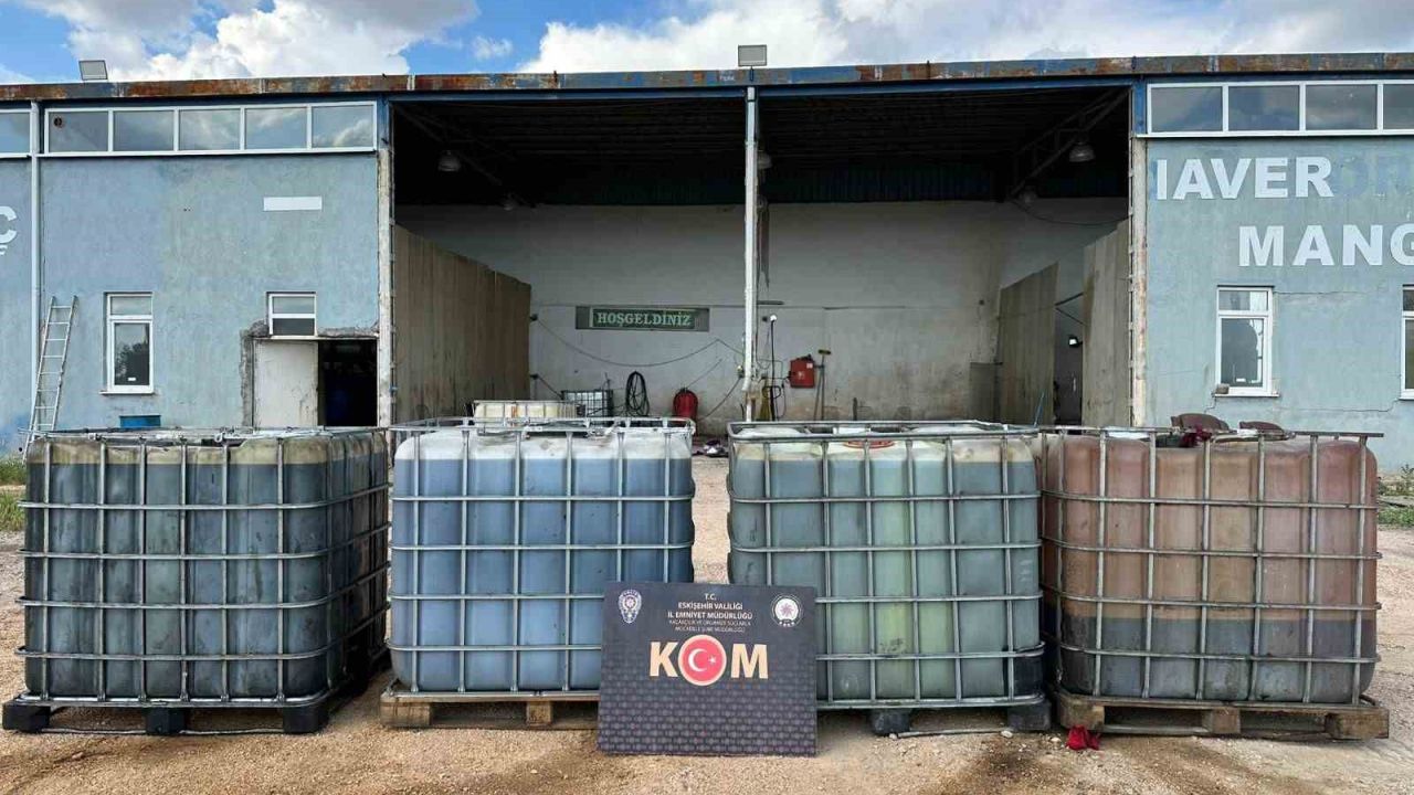 Eskişehir’de 23 bin 245 litre kaçak akaryakıt üreten şahıs yakalandı