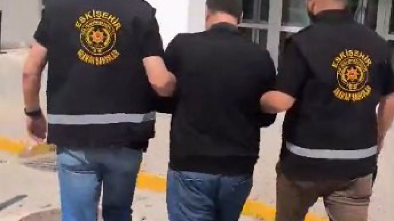 Eskişehir’de 24 yıl hapis cezası bulunan ve 9 yıldır kaçan şüpheli yakalandı