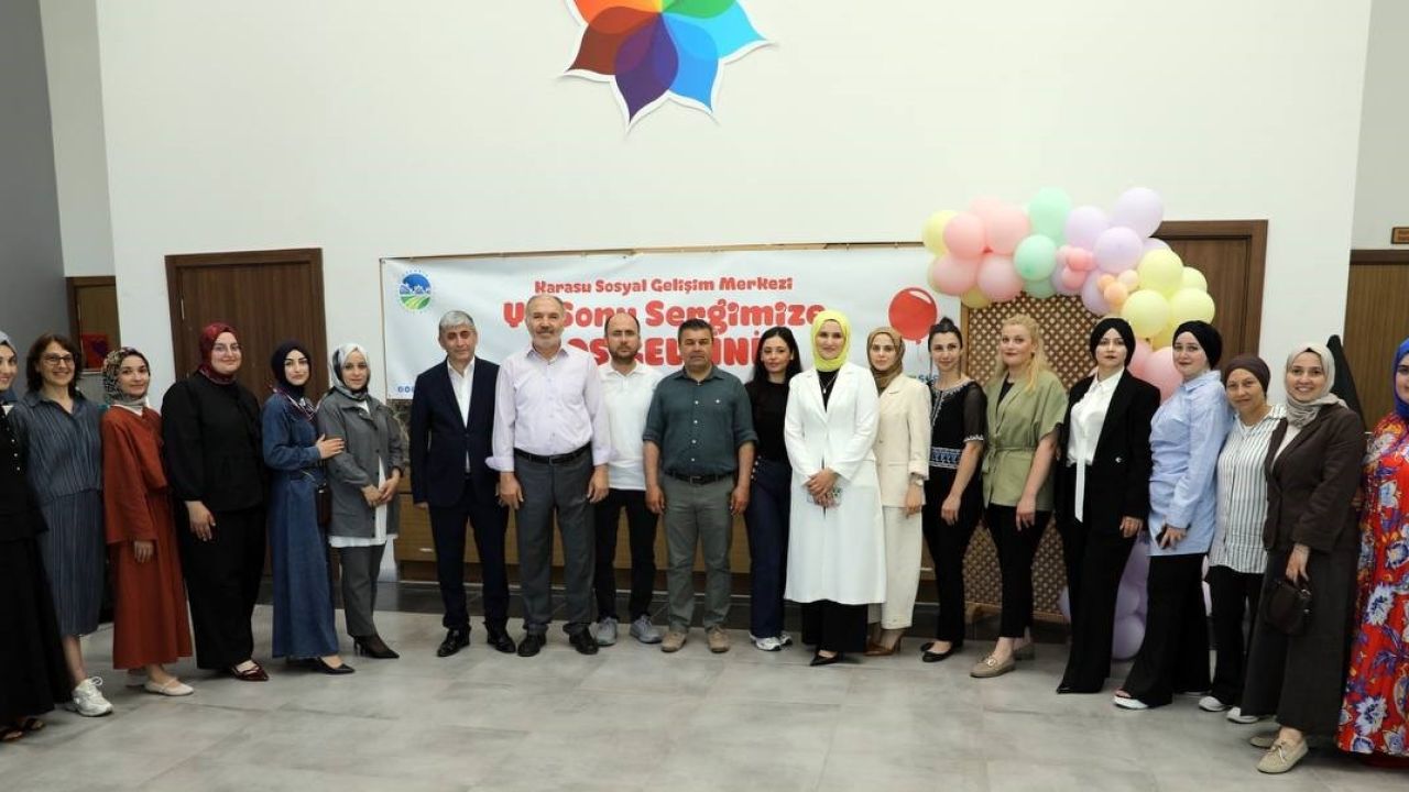 Farklı branşlarda eğitim alan 850 öğrencinin eserleri vitrine çıktı