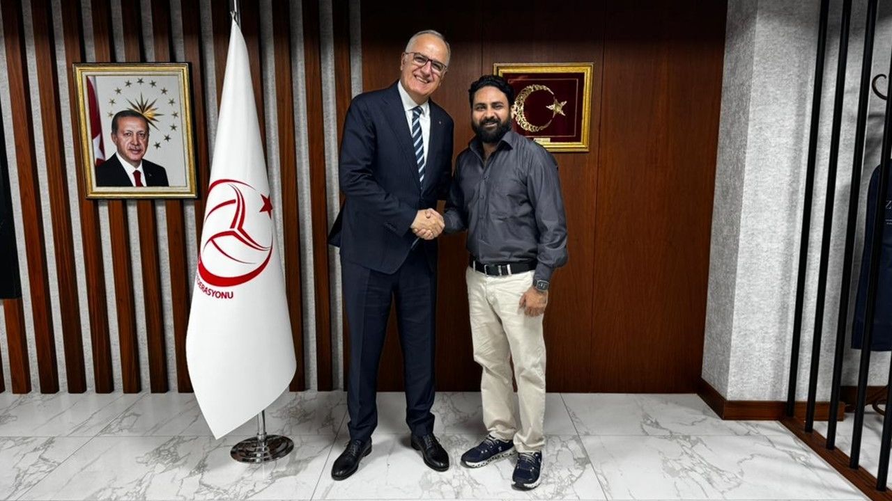 FIVB İletişim Komisyonu Üyesi Dr. Varuna Suthra, Türkiye Voleybol Federasyonu’nu ziyaret etti